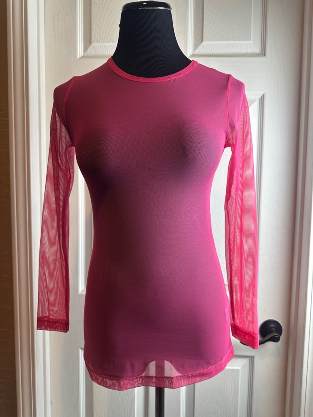 IC Collection Fuchsia Sheer Mesh Crew Neck Long Sleeve Knit Top Size XS